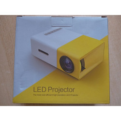 prenosný LED projektor